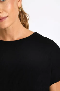 Livia TSHIRT YALDA VARGAS Noir Outlet